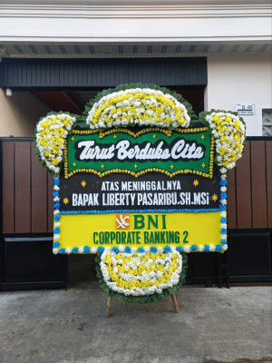 Papan Bunga Duka di Karang Mulya